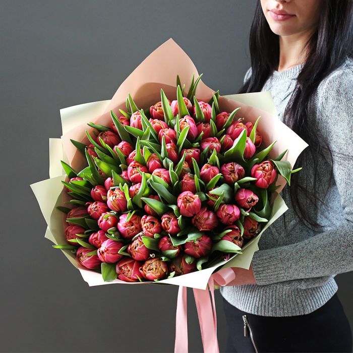Коралловые тюльпаны 51шт. ― Amourflowers