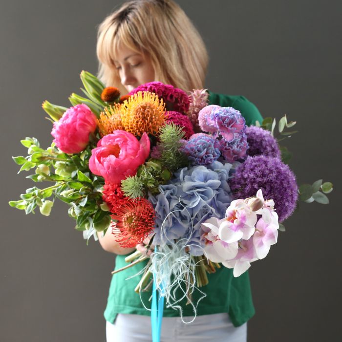 Букет "Коралловый риф" из самых необычных цветов. ― Amourflowers