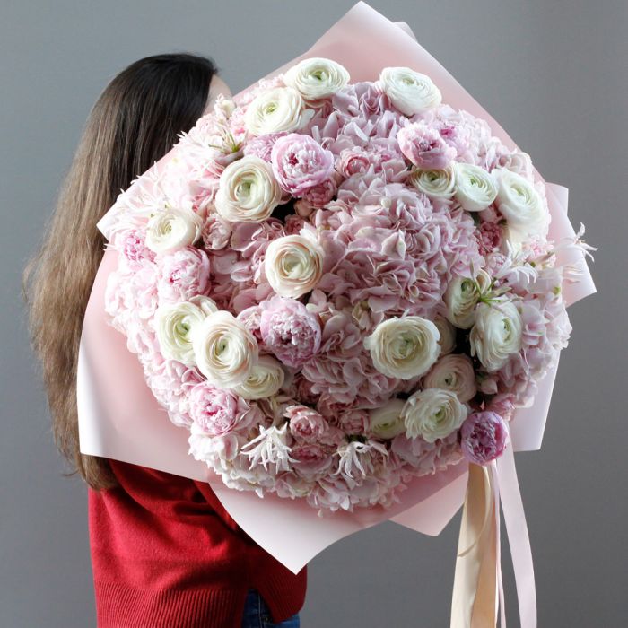 Ранункулюсы и гортензии. ― Amourflowers